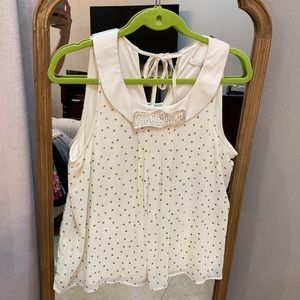Flowy top size medium